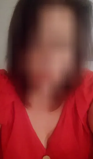 Celina, 37