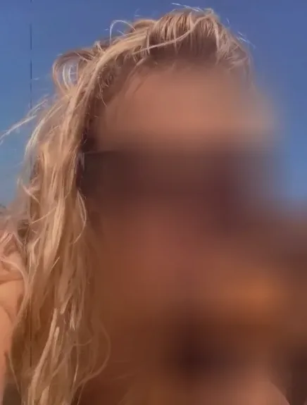 Lea, 35
